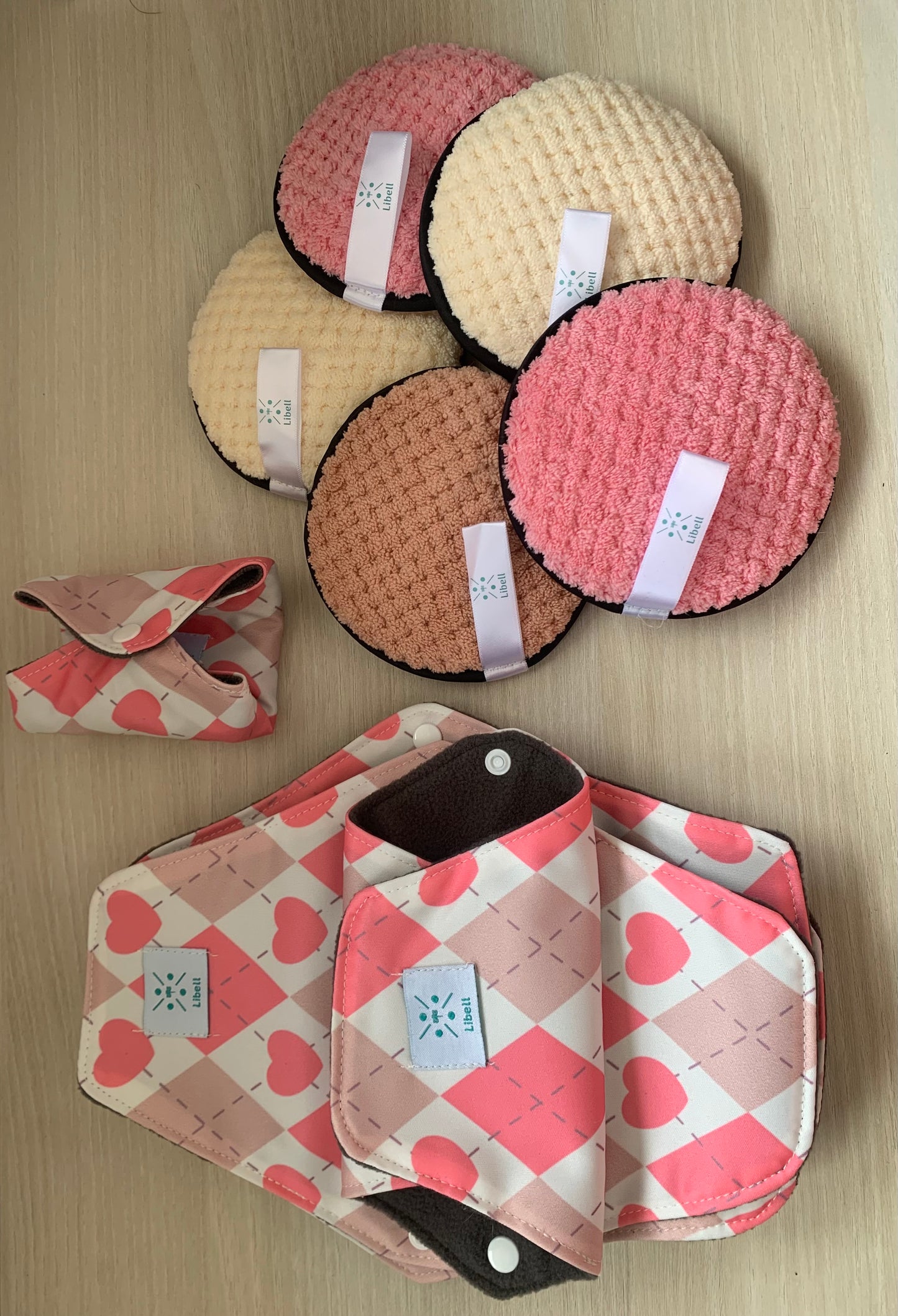 Pack Liberté Féminine – 10 Serviettes Hygiéniques Lavables + 5 Cotons Réutilisables